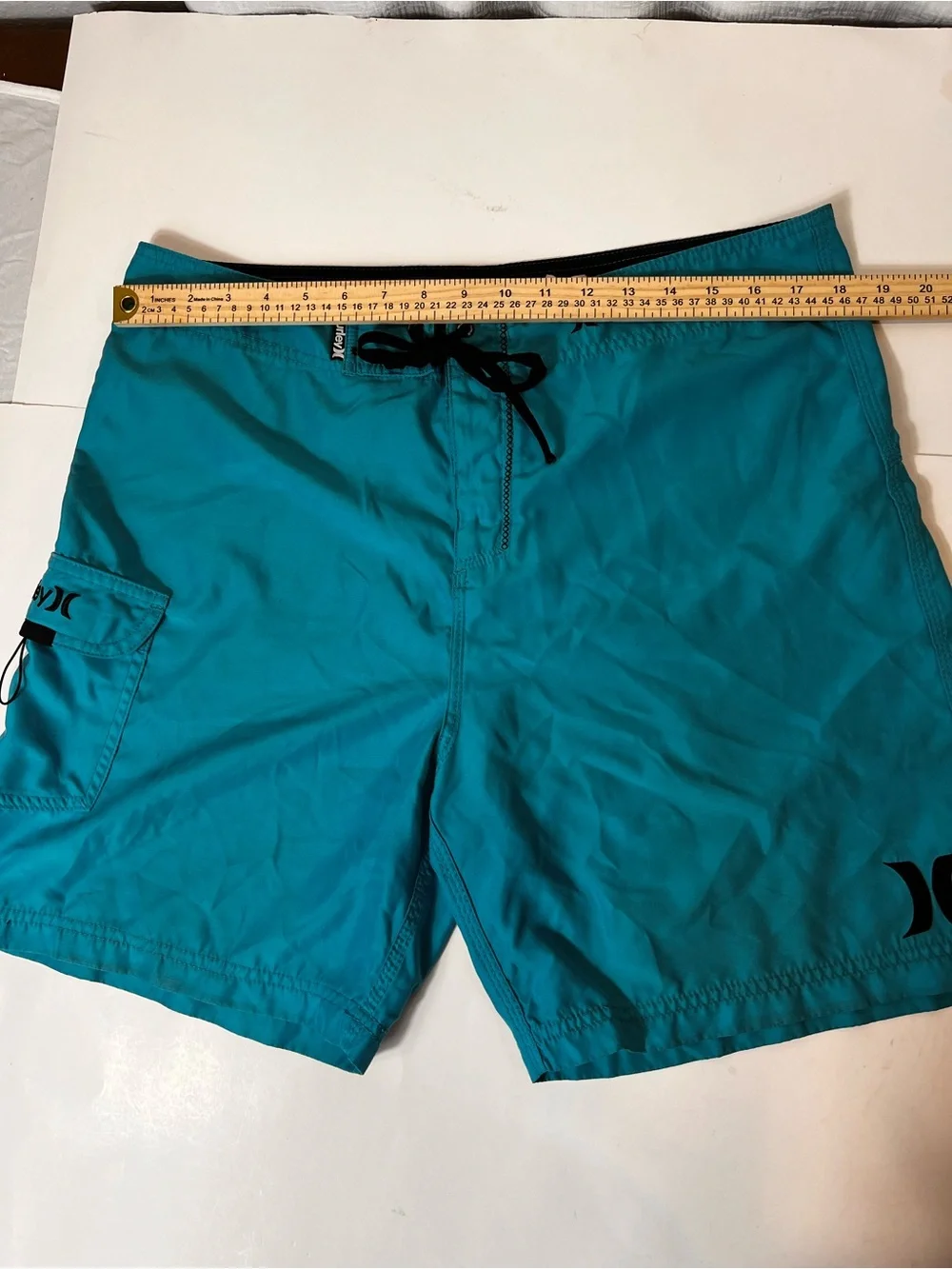 Hurley Men's Teal Board Shorts with Black Accents